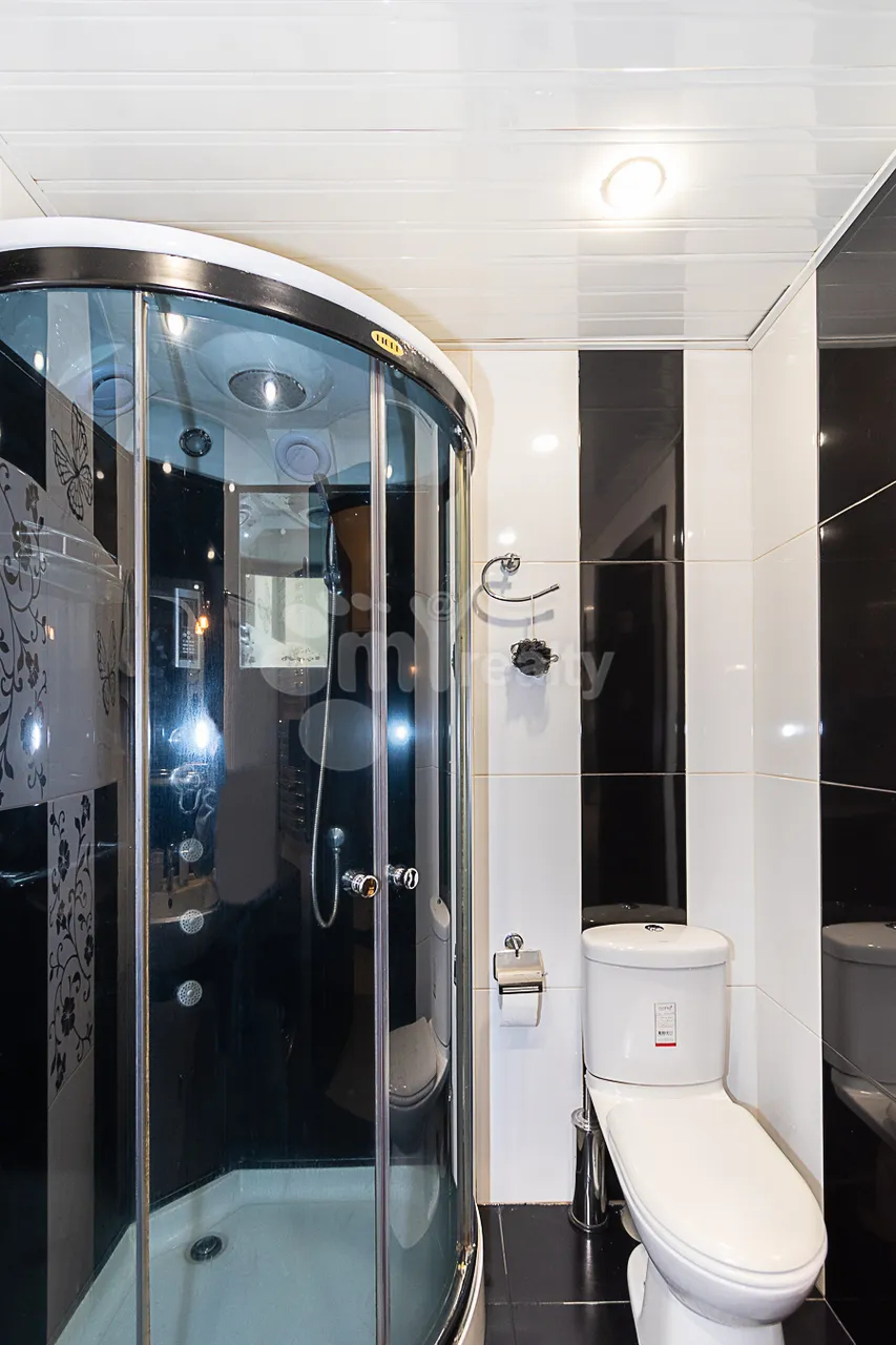 3 bedroom apartment for rent Armenak Armenakyan St, Norque Marache Yerevan, 159454