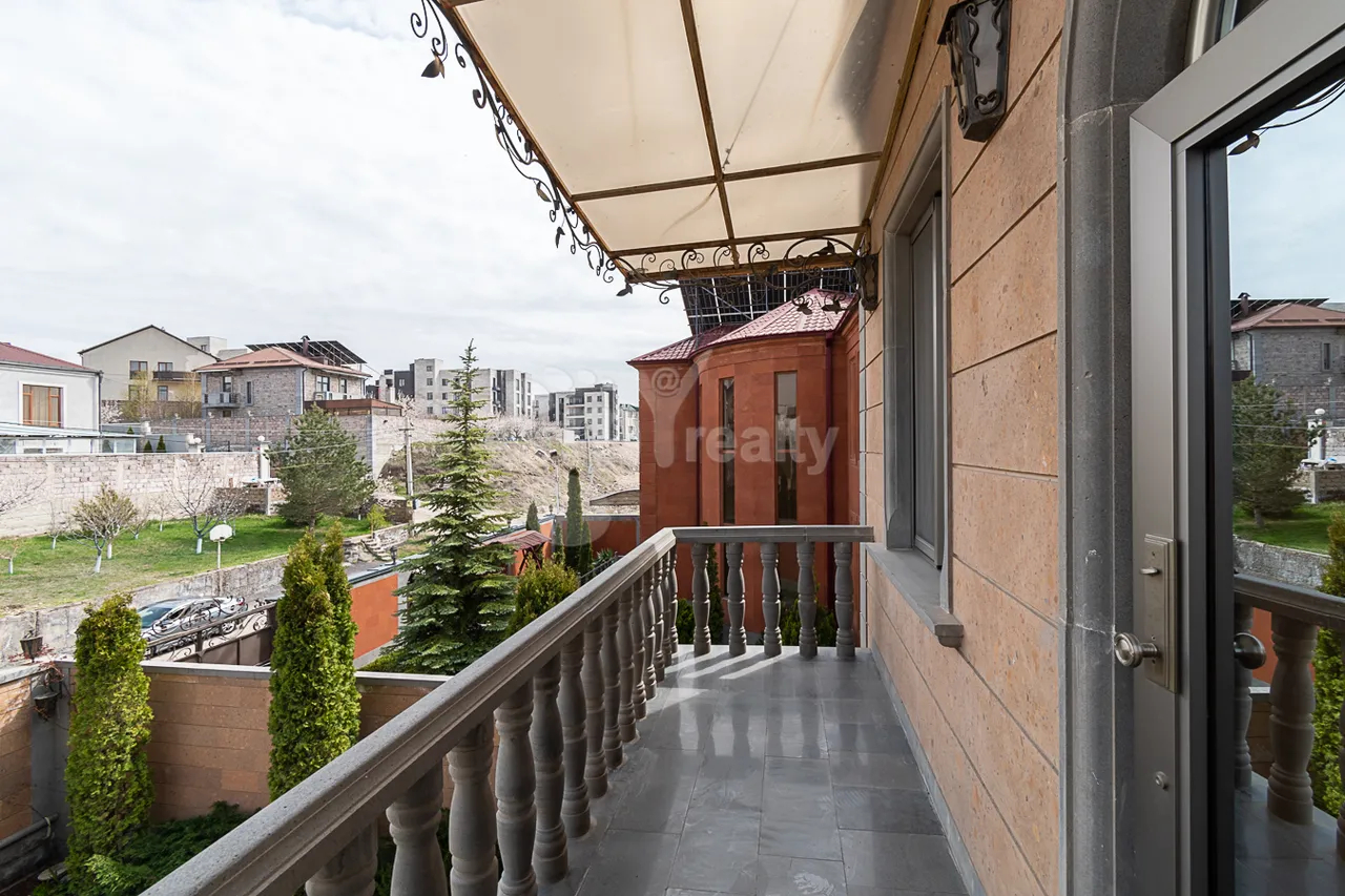 Купить дом Норк 2-ой микрорайон, Нор-Норк Ереван, 160267