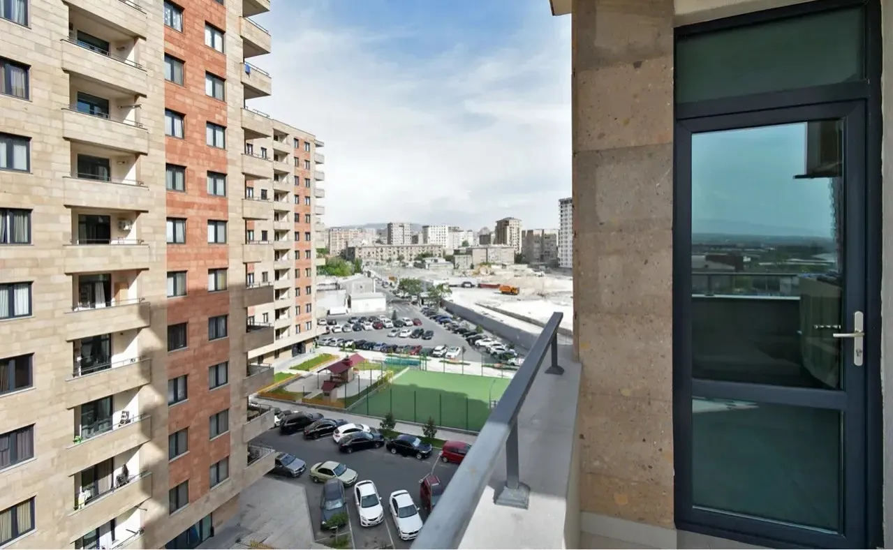 3 bedroom apartment for sale N. Tigranyan dead end, Arabkir Yerevan, 159270