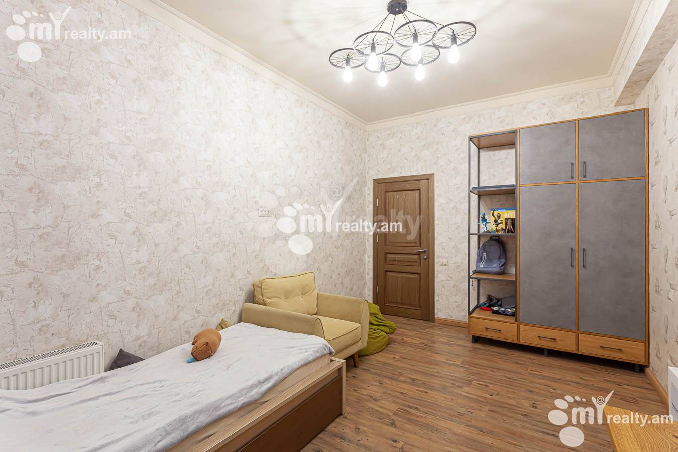 4 bedroom apartment for sale خیابان برادران اوربِلی, عربگیر ایروان, 153291