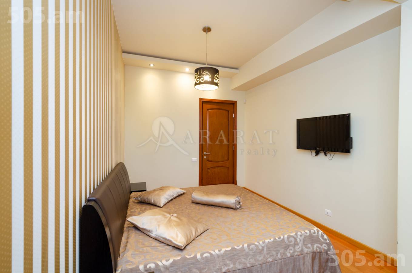 3 bedroom apartment for sale Pushkin St, Center Yerevan, 138088