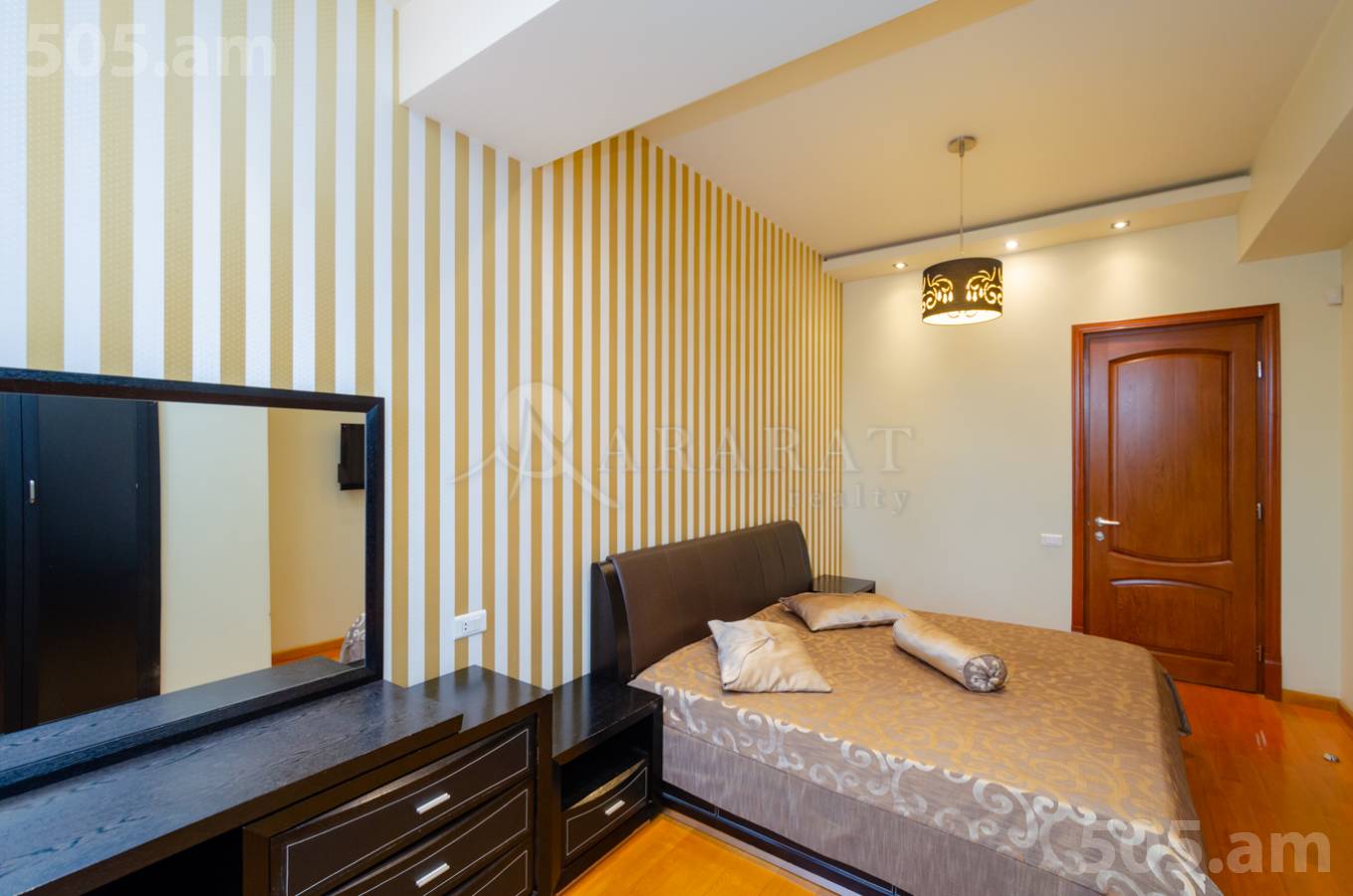 3 bedroom apartment for sale Pushkin St, Center Yerevan, 138088