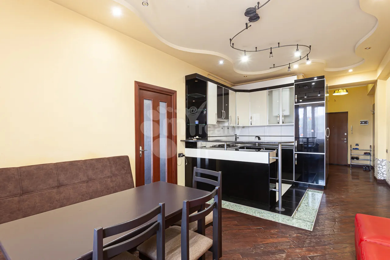 2 bedroom apartment for rent خیابان آرگیشتی, مرکز شهر ایروان, 160354