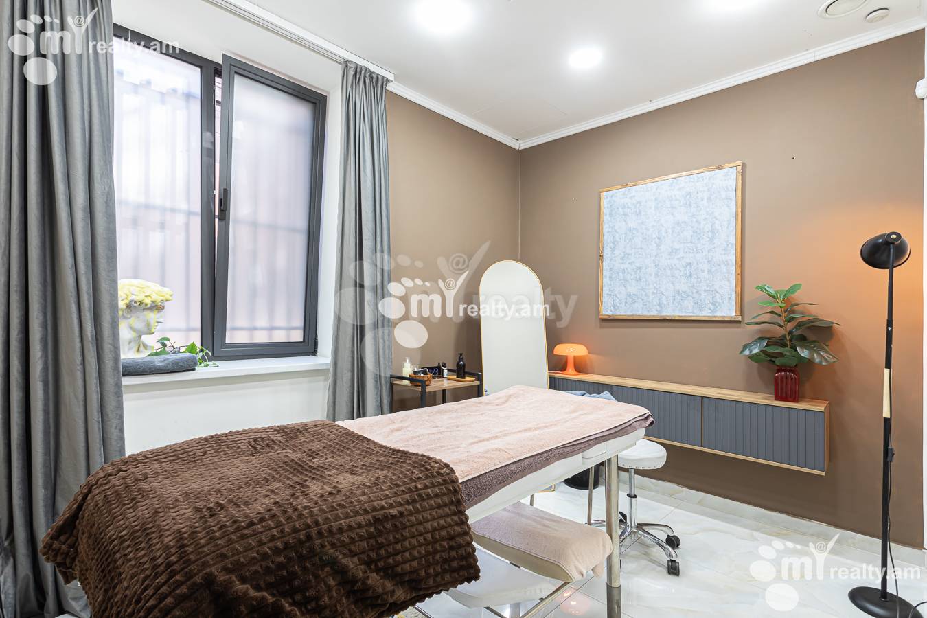 Commercial property for sale Tumanyan St, Center Yerevan, 157171