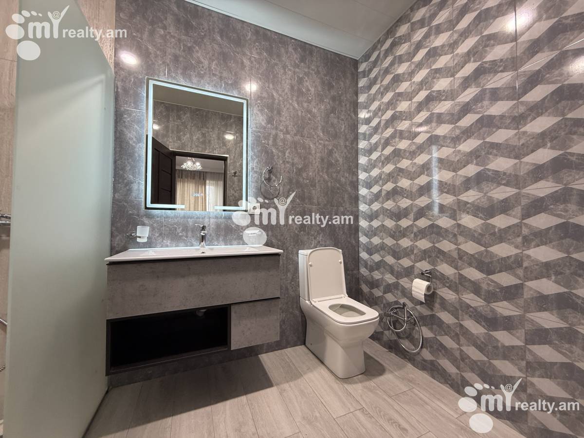 3 bedroom apartment for sale M․ Melqonyan str, Malatja-Sebastja Yerevan, 156663