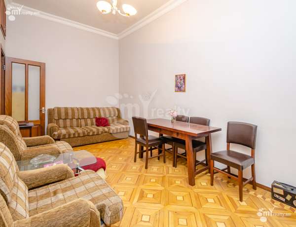 2-senyakanoc-bnakaran-vacharq-Yerevan-Center