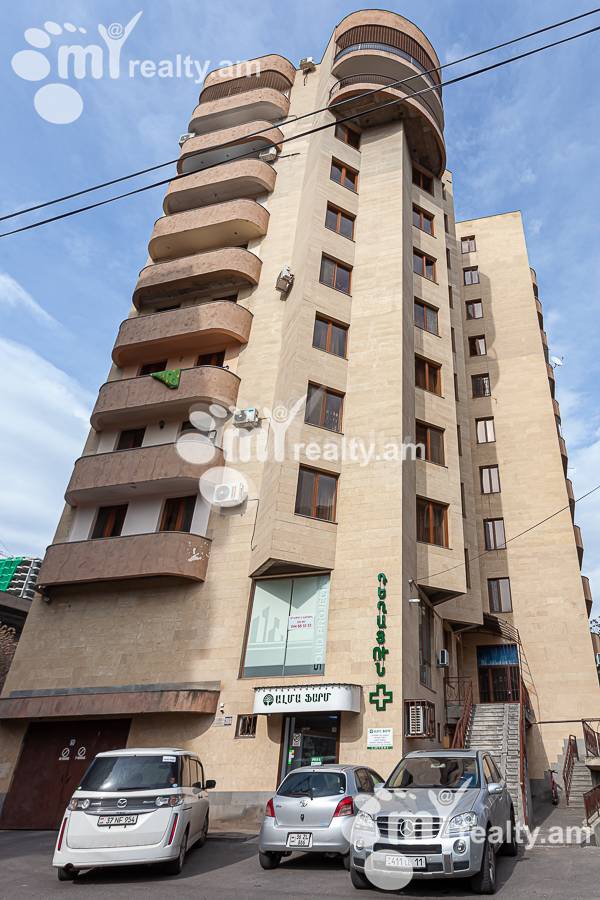 3 bedroom apartment for rent Ler. Kamsar St, Center Yerevan, 147639