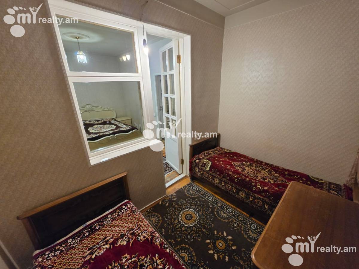 3 bedroom apartment for rent A.Aharonyan St, Quanaquère-Zeytoun Yerevan, 160173