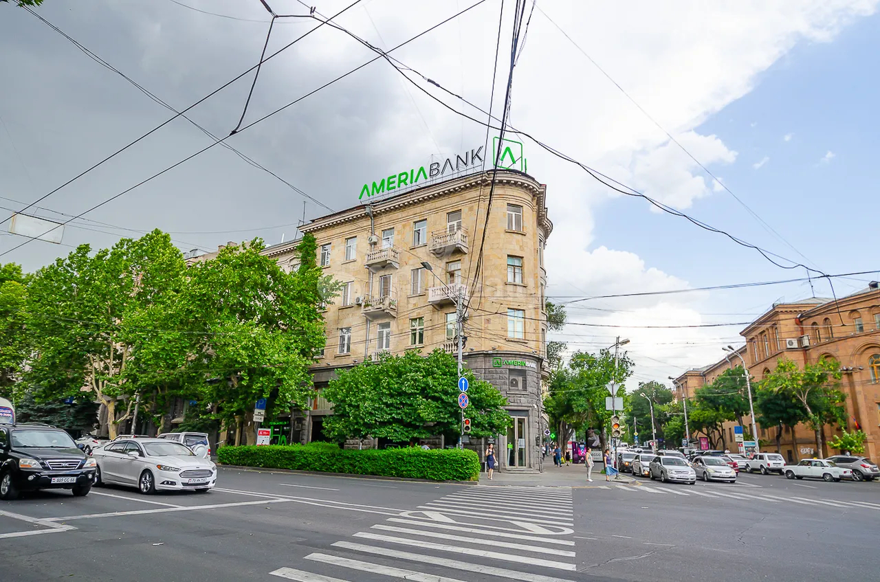 2 bedroom apartment for sale Mashtots Ave, Center Yerevan, 160500