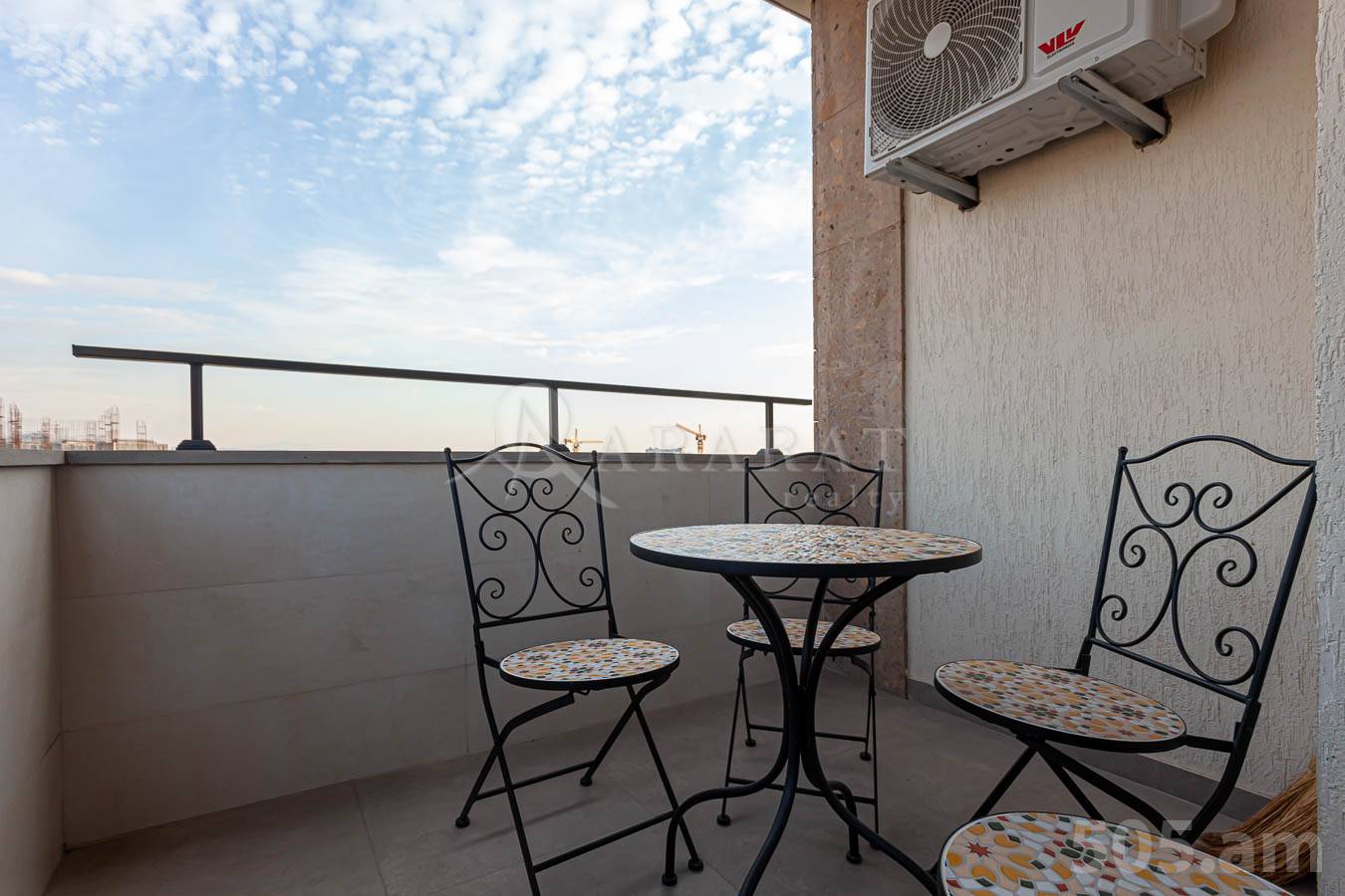 4 սենյականոց բնակարան  Արղության փող, Արաբկիր Երևան, 153367