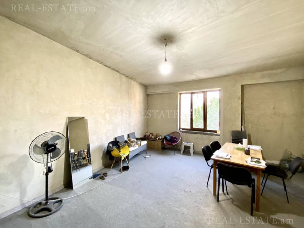 1 սենյականոց բնակարան  Եկմալյան փող, Կենտրոն Երևան, 125781