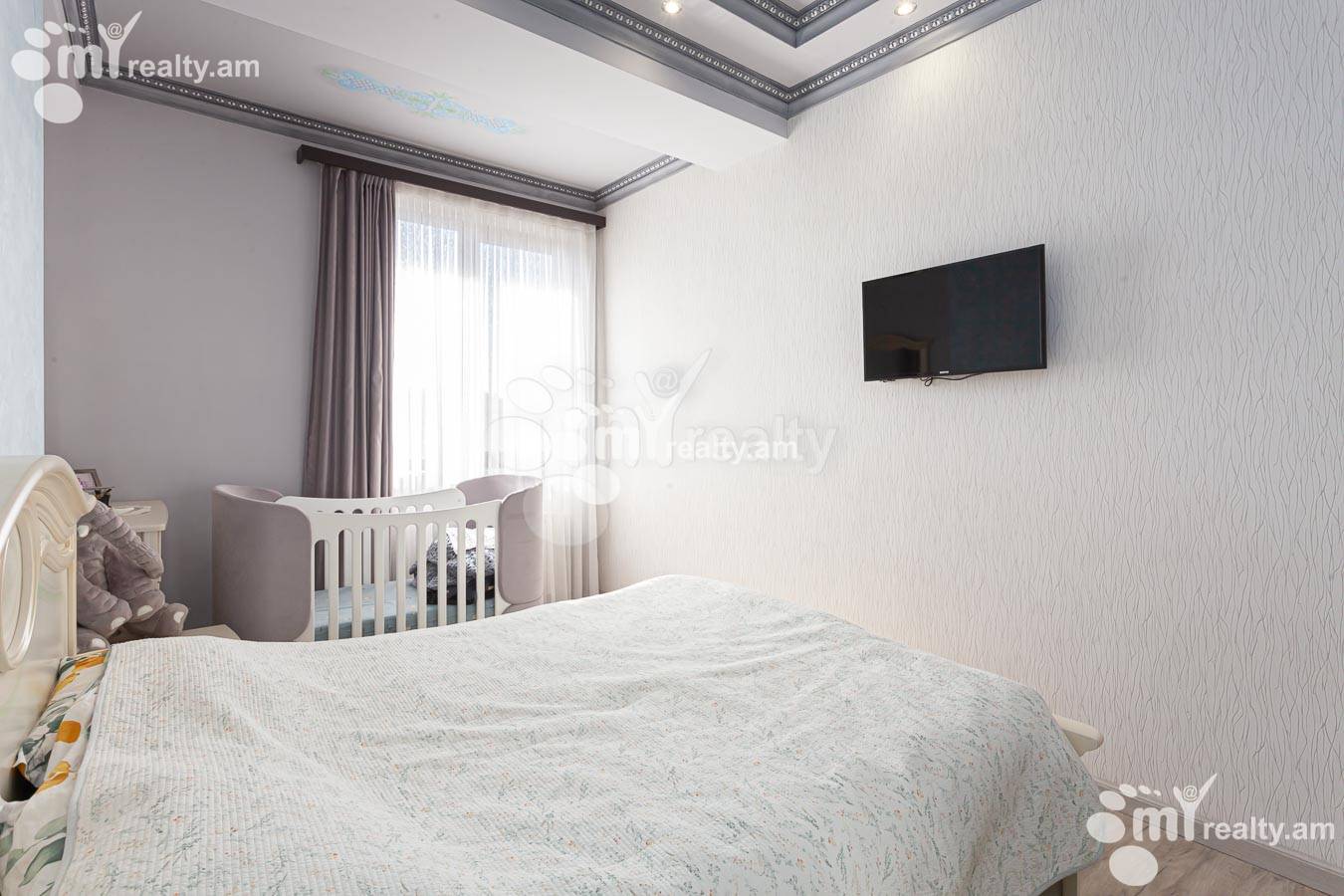 Купить 3 комнатную квартиру Сасна Црер ул., Давташен Ереван, 155084