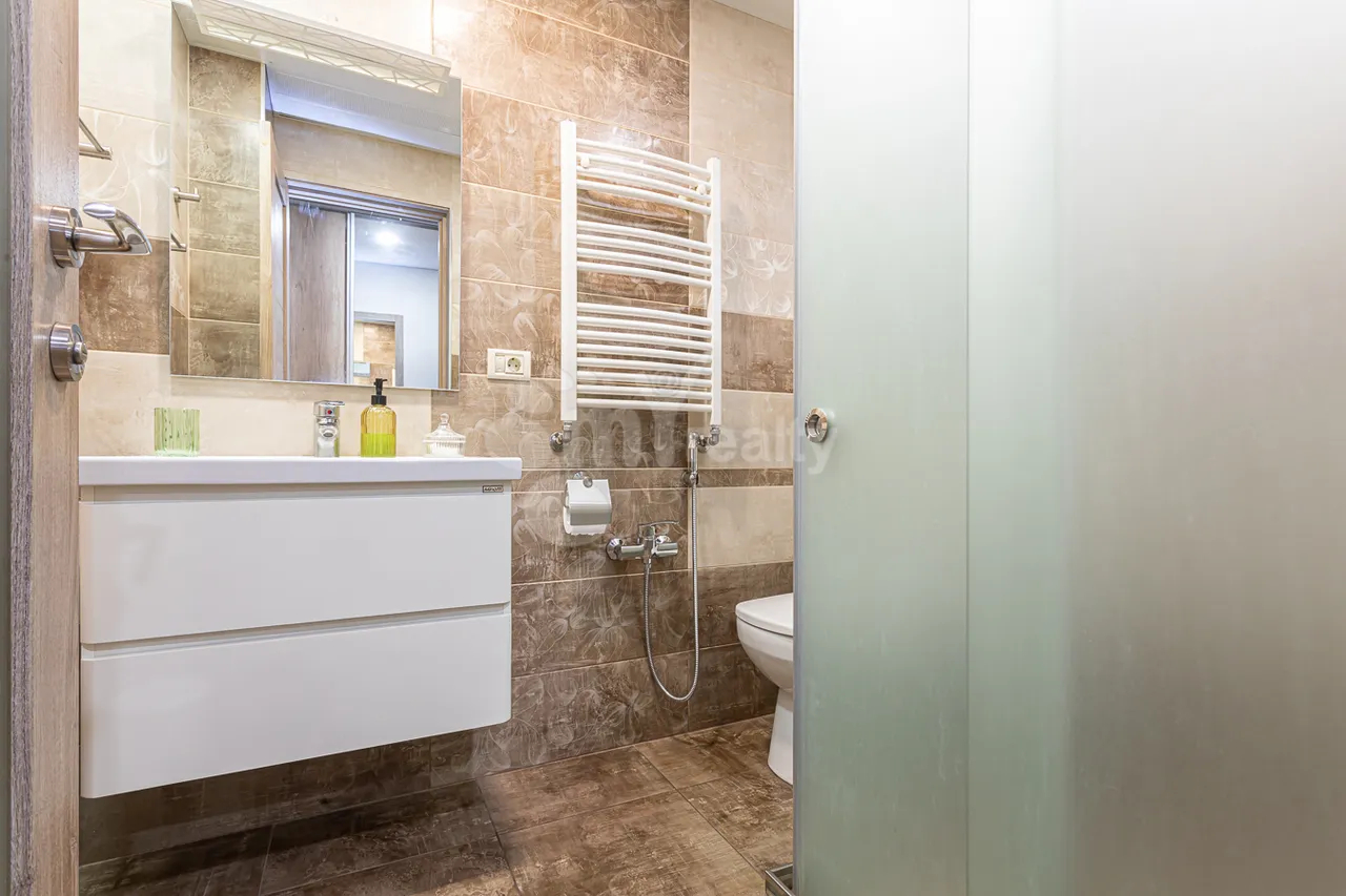 4 bedroom apartment for sale Yekmalyan St, Center Yerevan, 158585