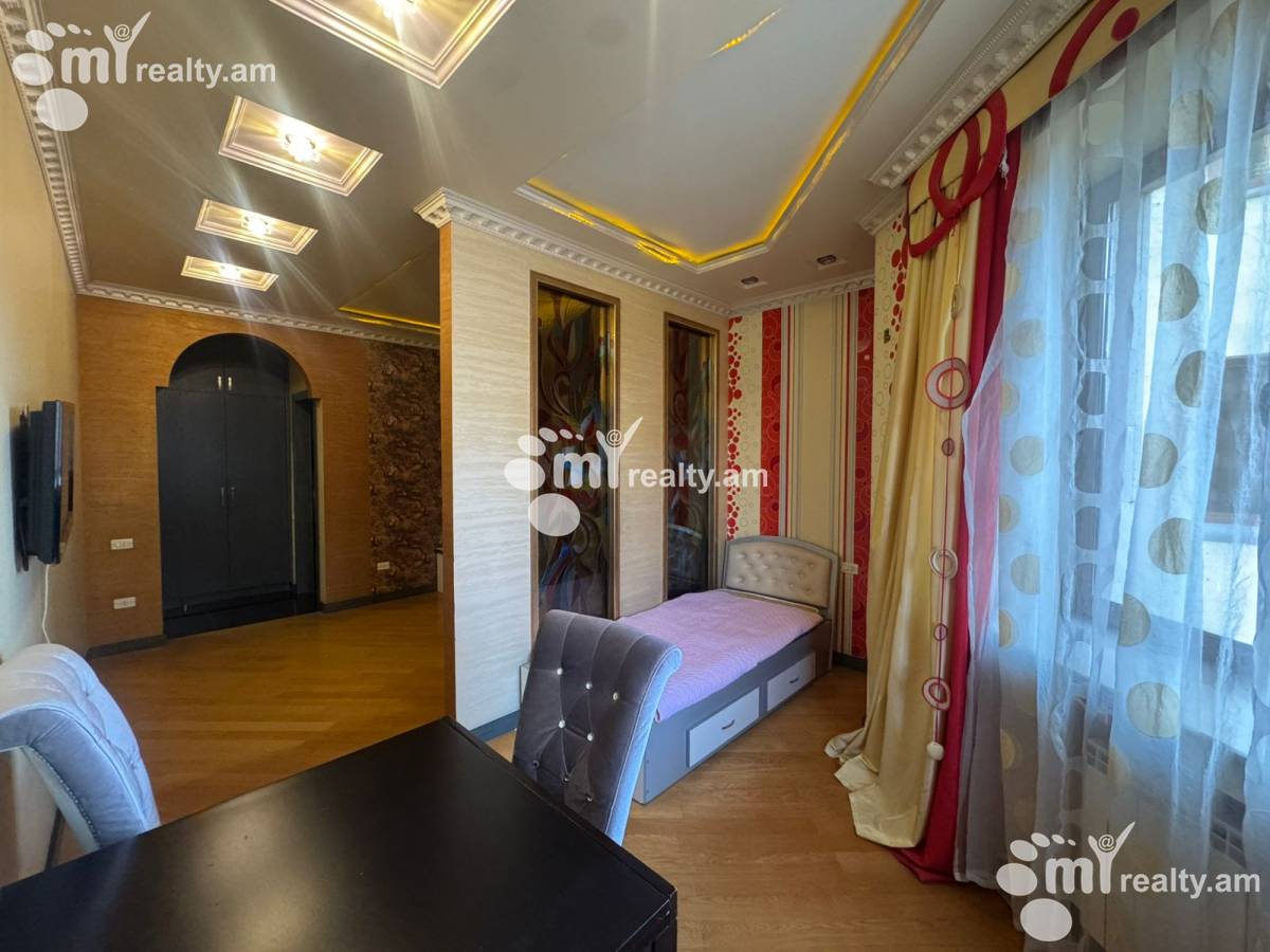 Купить 3 комнатную квартиру Царав Ахбюр ул., Аван Ереван, 159087