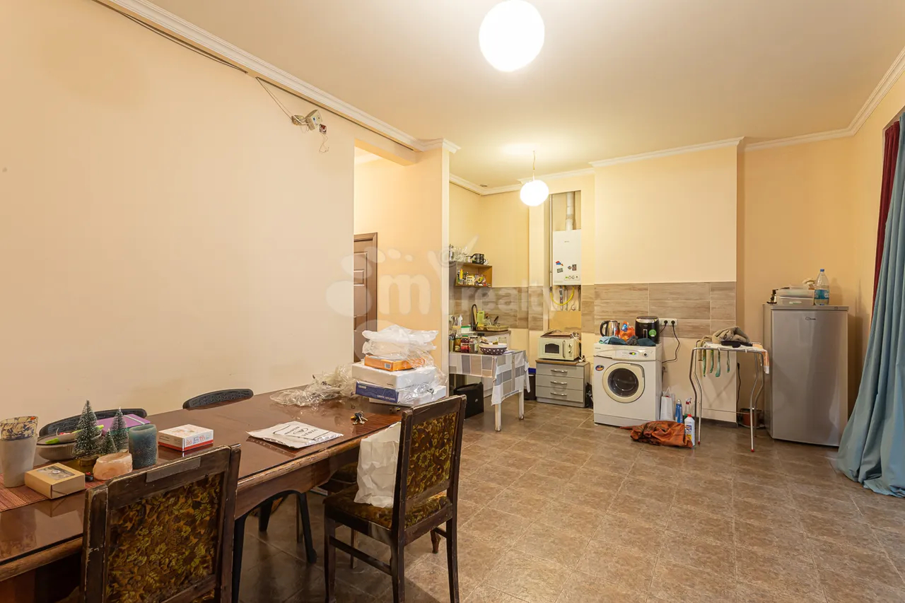 3 bedroom apartment for sale خیابان تِریان, مرکز شهر ایروان, 159608