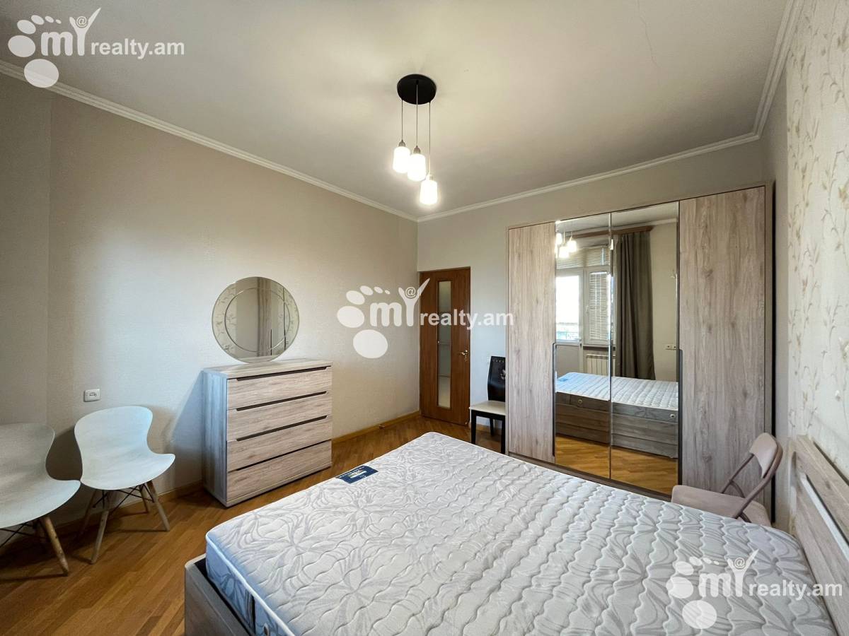 2 bedroom apartment for sale خیابان کومیتاس, عربگیر ایروان, 157879