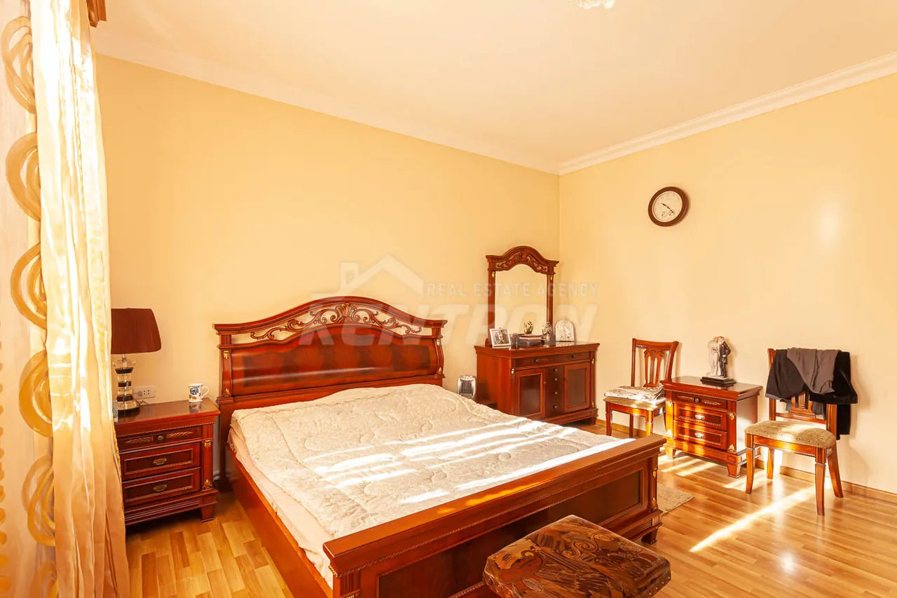 House for sale Teryan st, Avan Yerevan, 157307