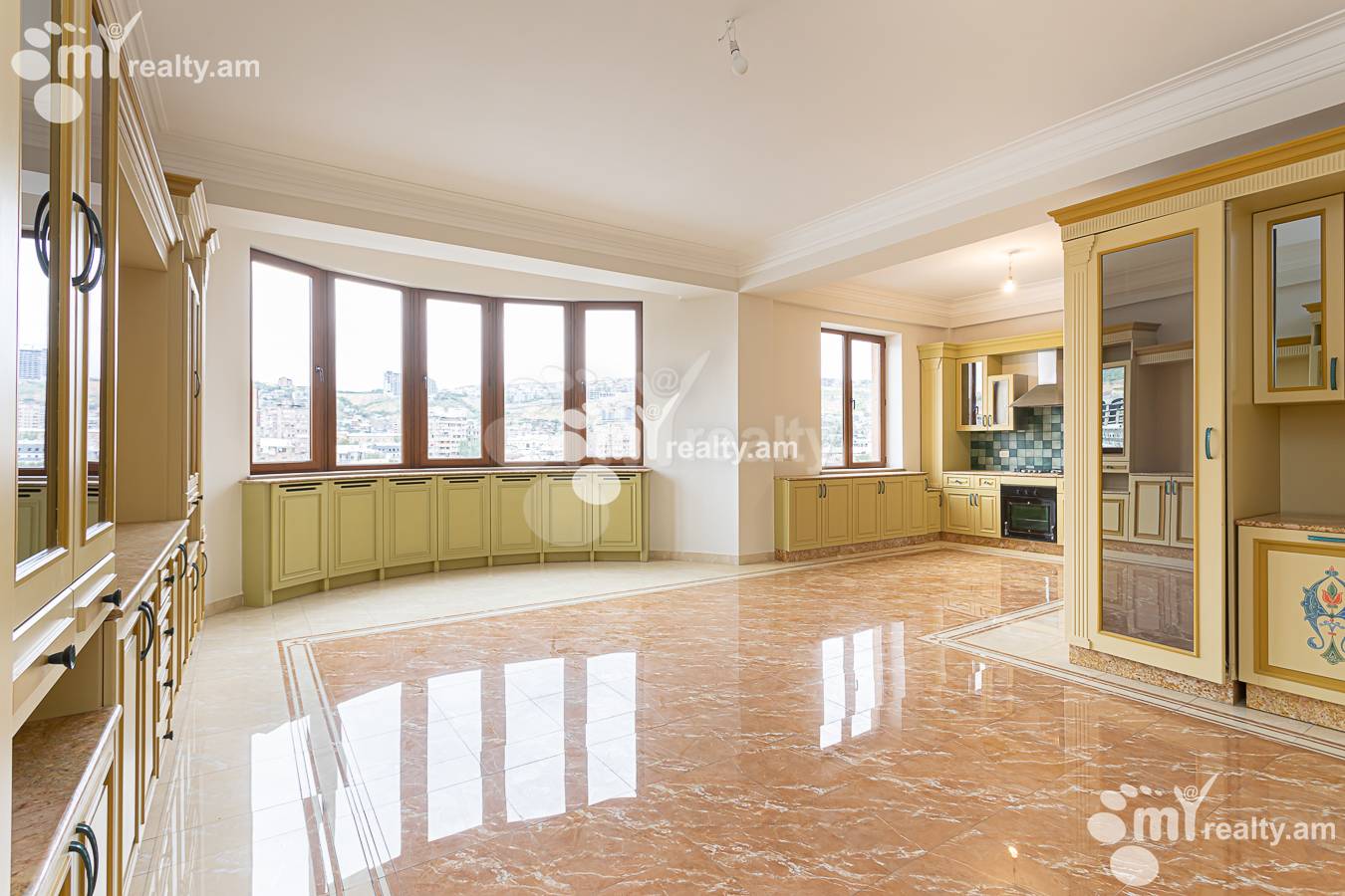 3 bedroom apartment for sale Vardanants St, Center Yerevan, 156903