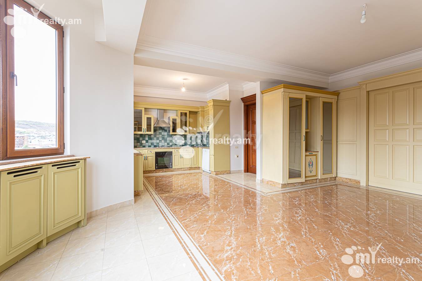 3 bedroom apartment for sale Vardanants St, Center Yerevan, 156903