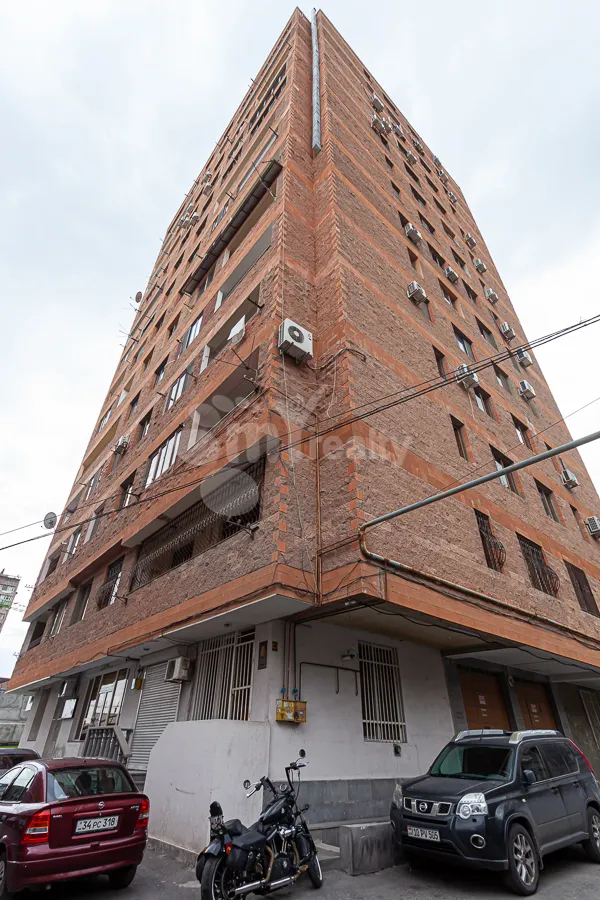 3 bedroom apartment for sale Hambardzumyan St, Arabkir Yerevan, 159978