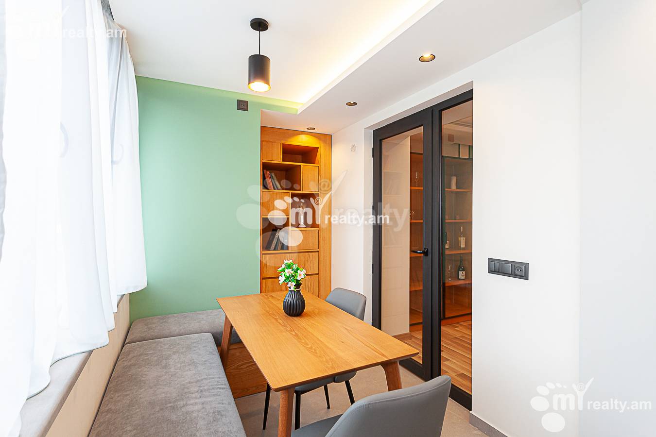 Купить 3 комнатную квартиру Давит Анахт ул., Канакер-Зейтун Ереван, 137753