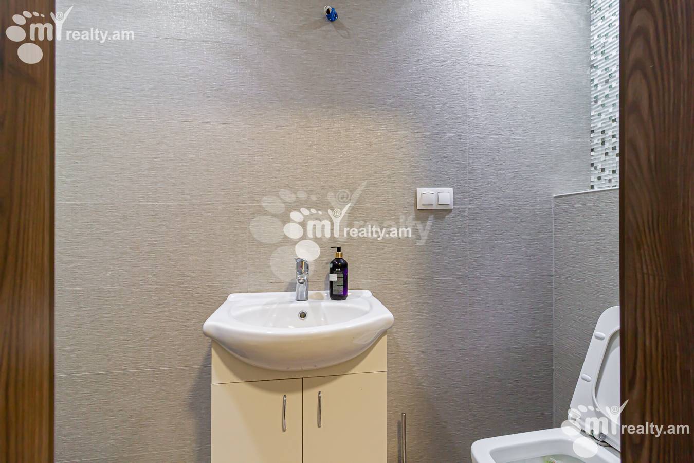3 bedroom apartment for sale Maro Margaryan street, Arabkir Yerevan, 152575
