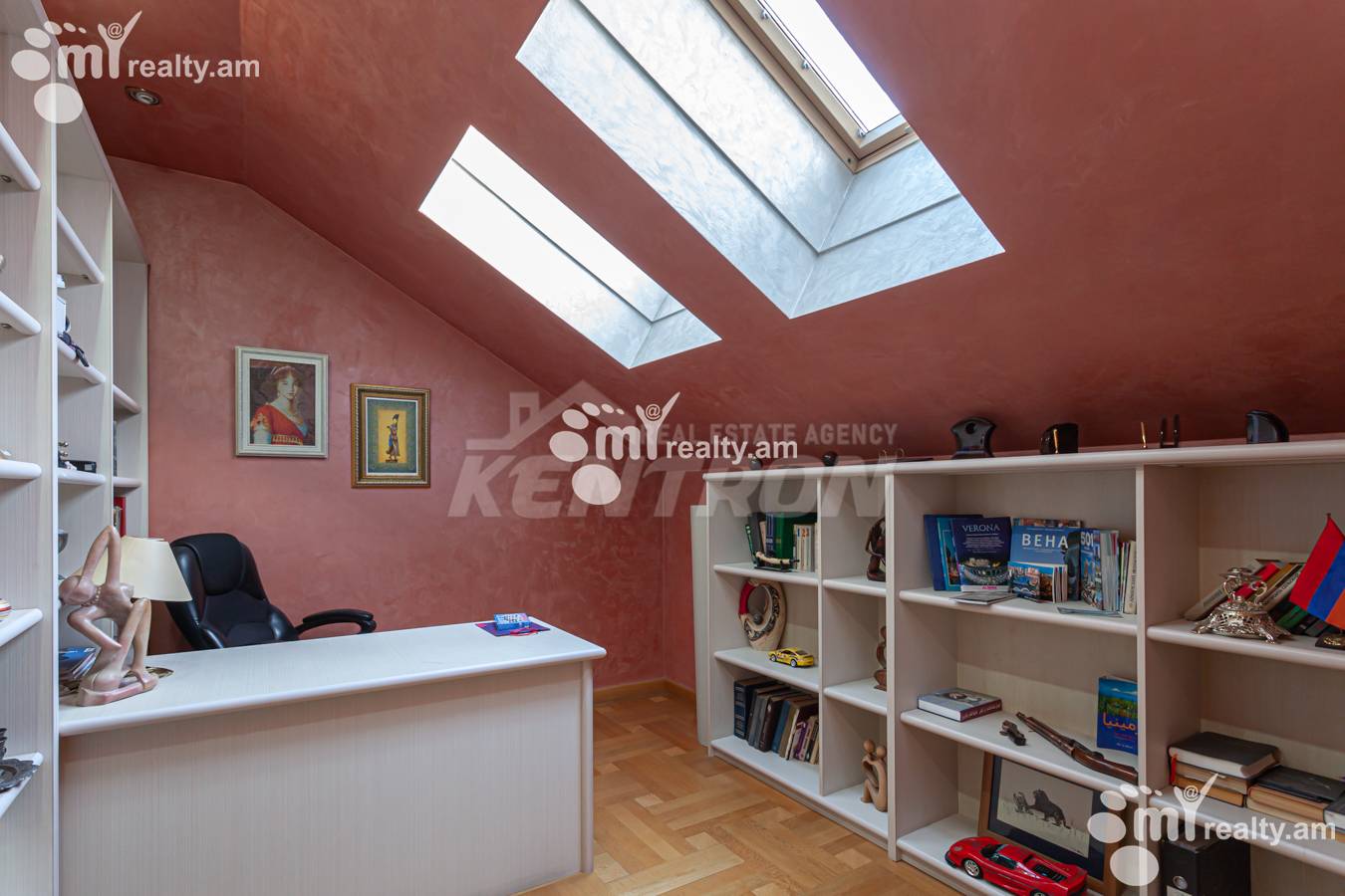 4 սենյականոց բնակարան  Ամիրյան փող, Կենտրոն Երևան, 147829