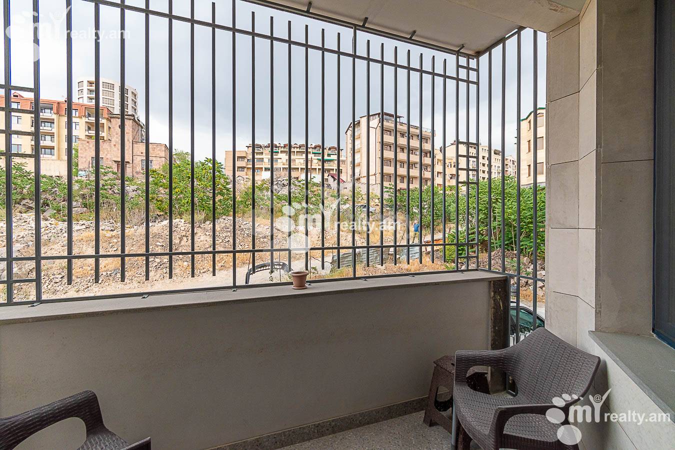 4 bedroom apartment for rent Antarayin, G. Gasparyan Straße, Center Yerevan, 152990