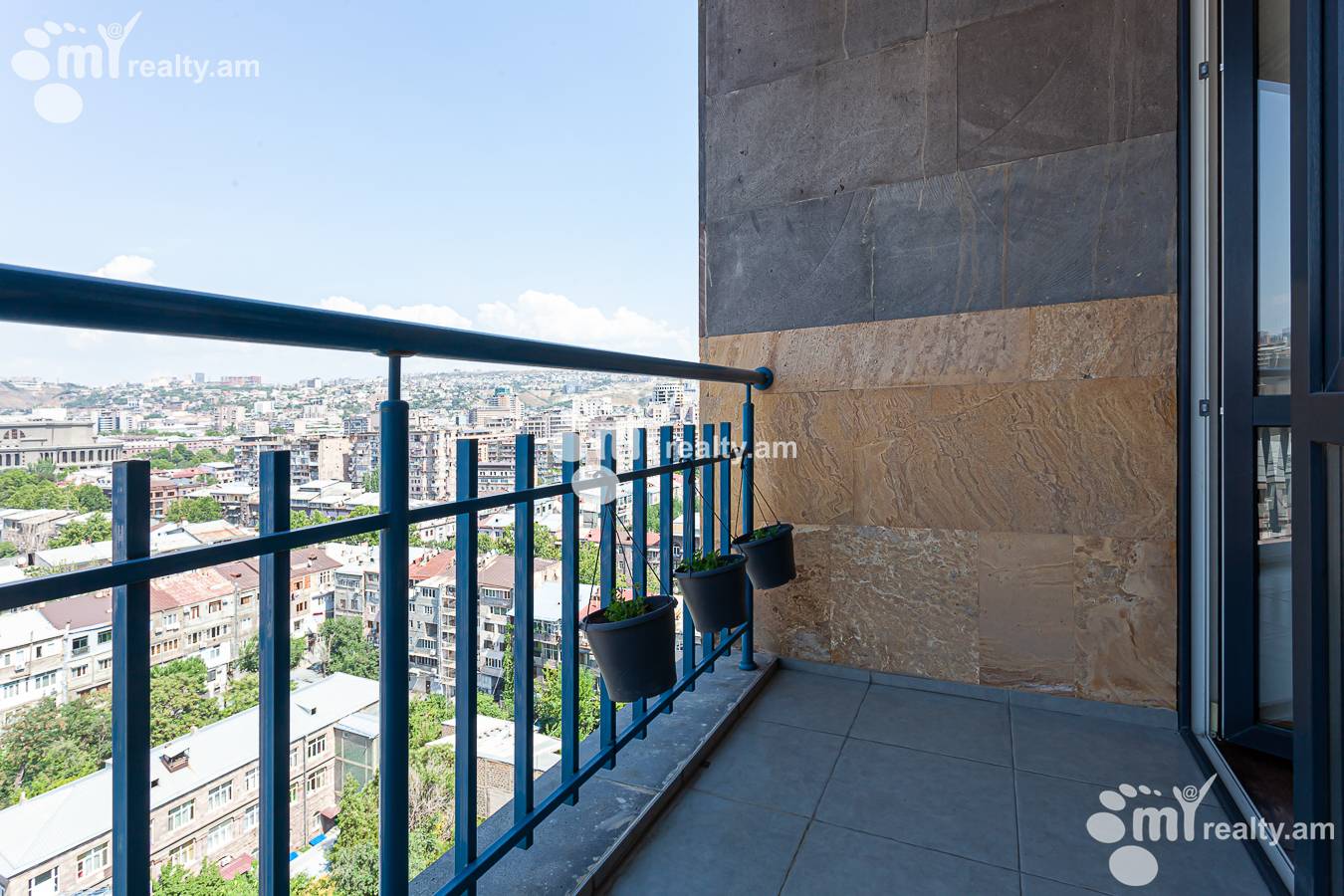 3 bedroom apartment for sale Aram St, Center Yerevan, 152540