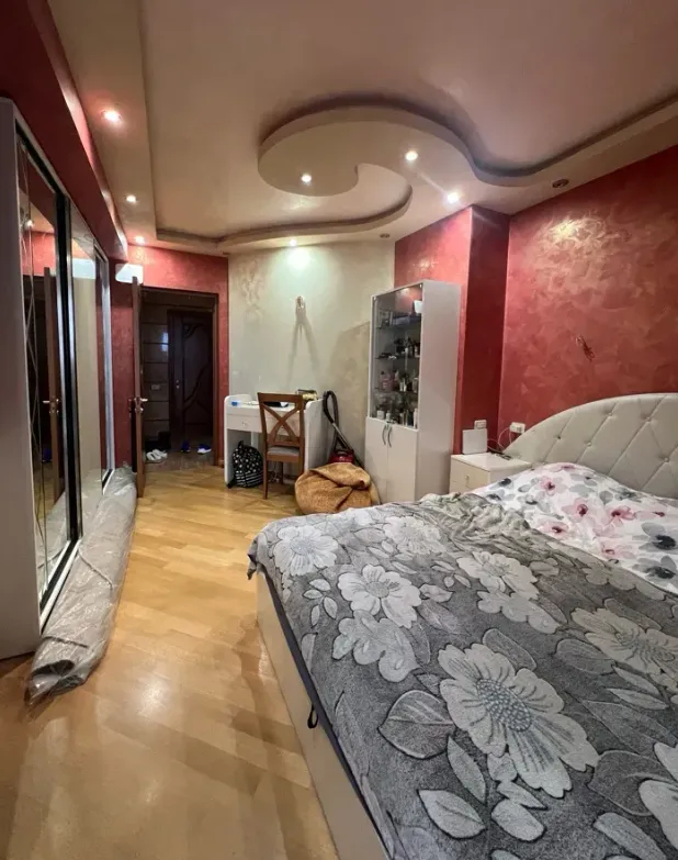 3 bedroom apartment for sale Gyulbenkyan St, Arabkir Yerevan, 158431