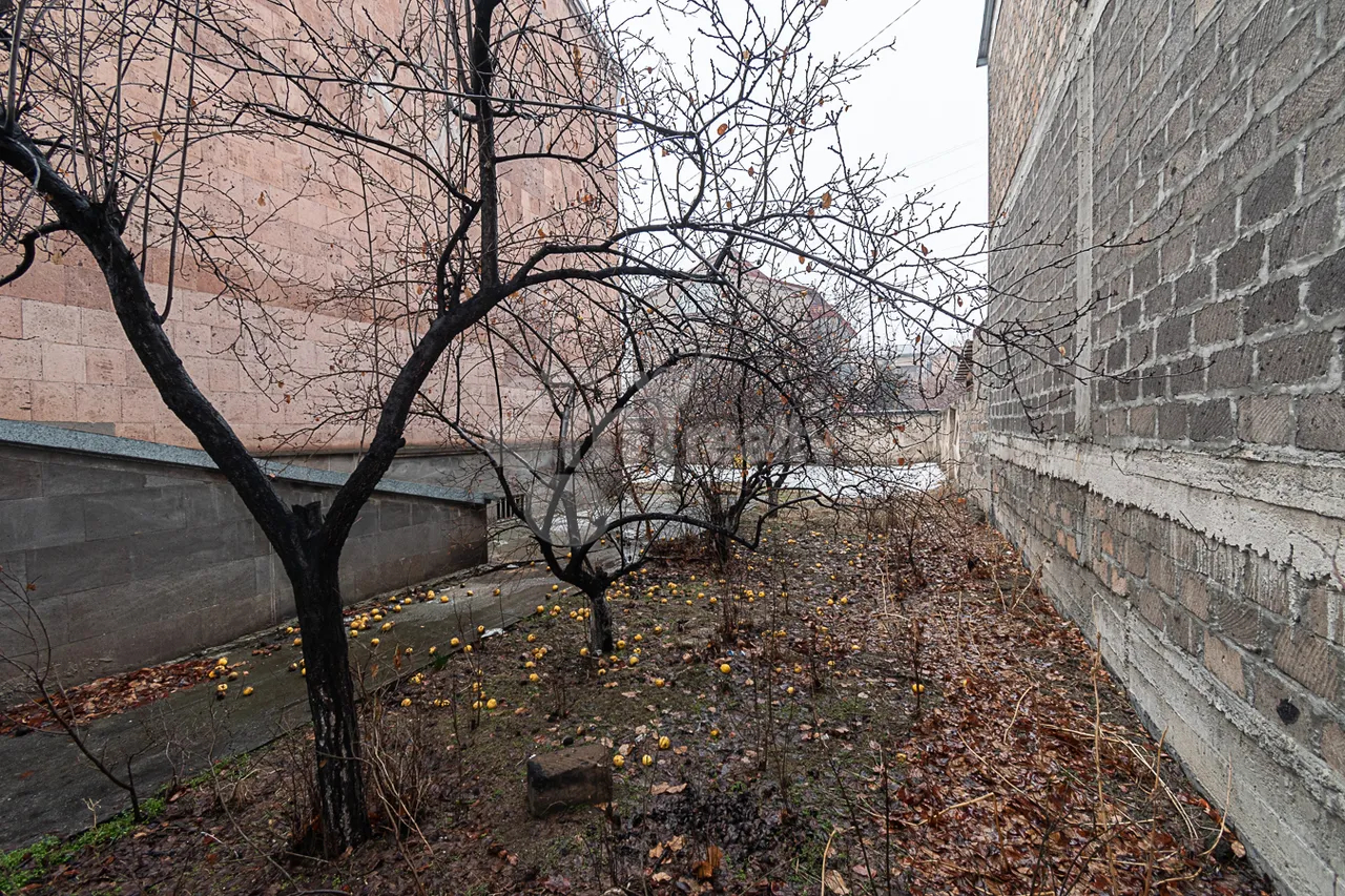 House for sale Erebuni St, Erébouni Yerevan, 159292