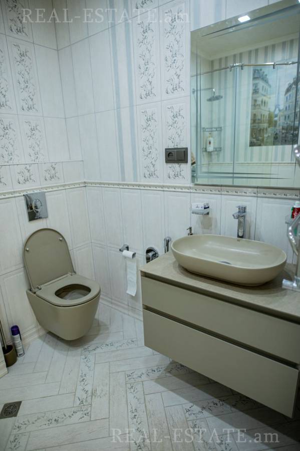 3 bedroom apartment for sale Orbeli Yeghbayrner   St, Arabkir Yerevan, 139515