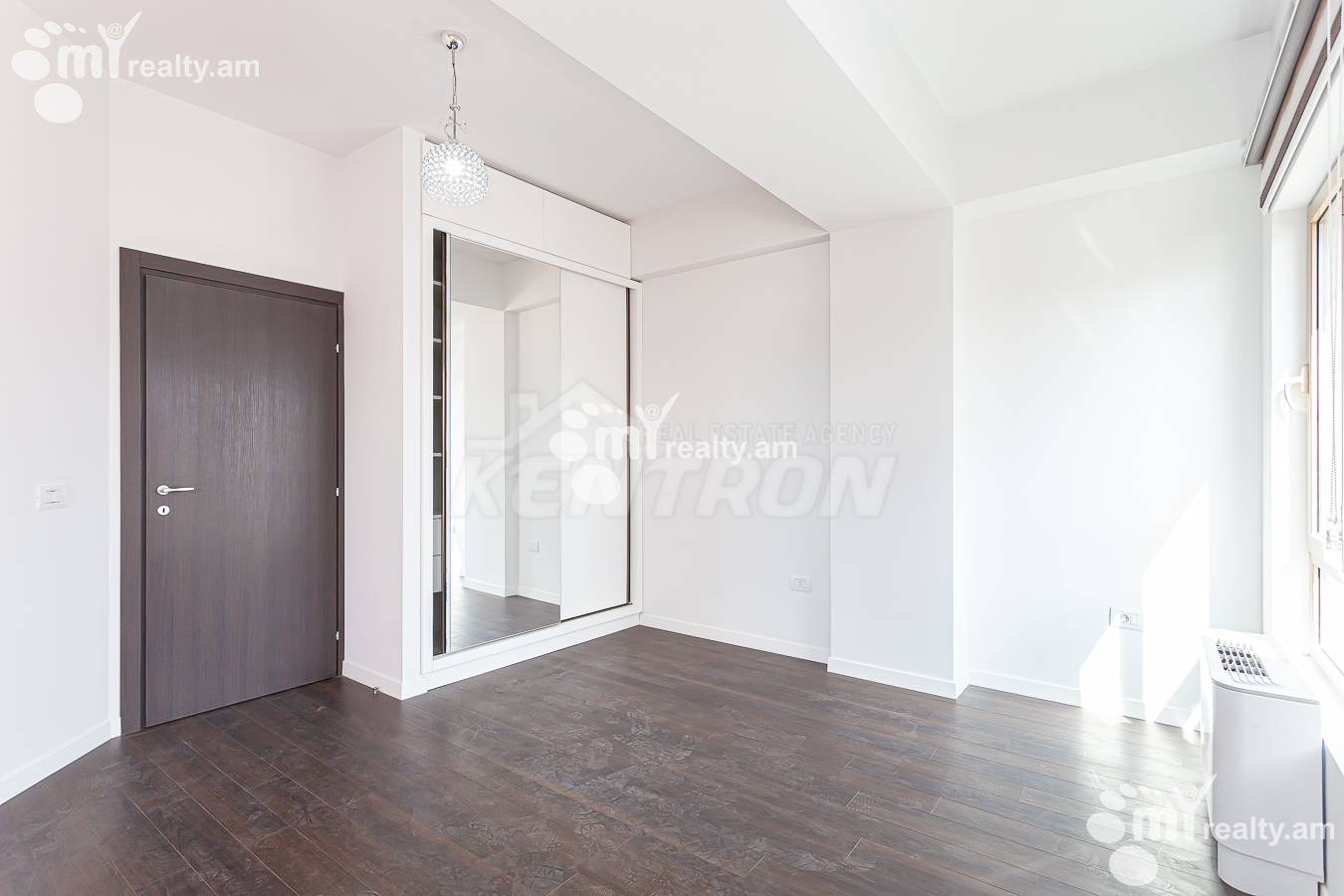 5 bedroom apartment for rent Leo St, Center Yerevan, 153083