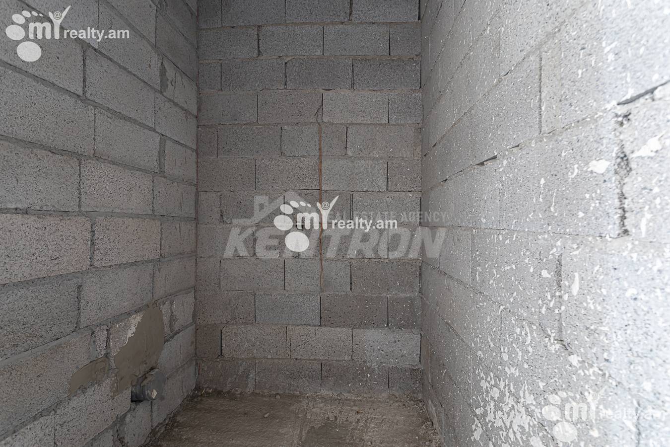 4 սենյականոց բնակարան  Գրիբոեդովի փող, Արաբկիր Երևան, 156578