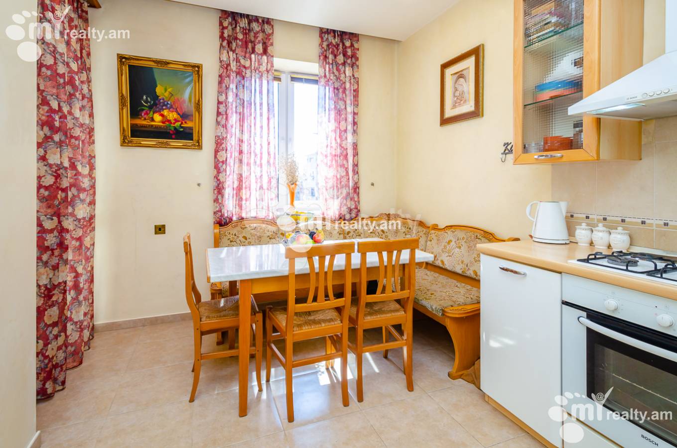 5 bedroom apartment for rent Pushkin St, Center Yerevan, 153300