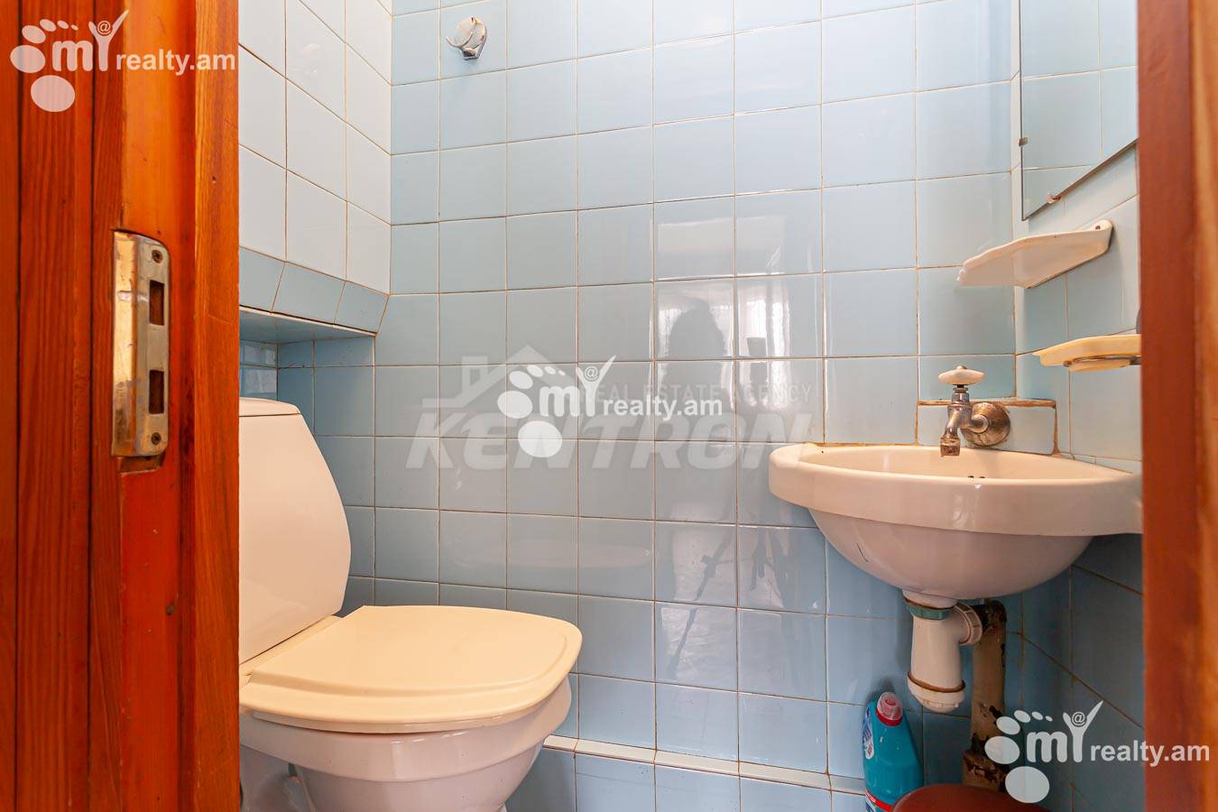 Купить 4 комнатную квартиру Таманян ул, Центр Ереван, 145123