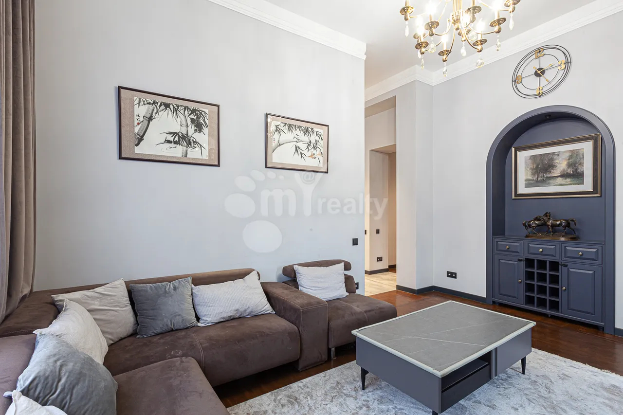 3 սենյականոց բնակարան վարձով Մոսկովյան փող, Կենտրոն Երևան, 158182