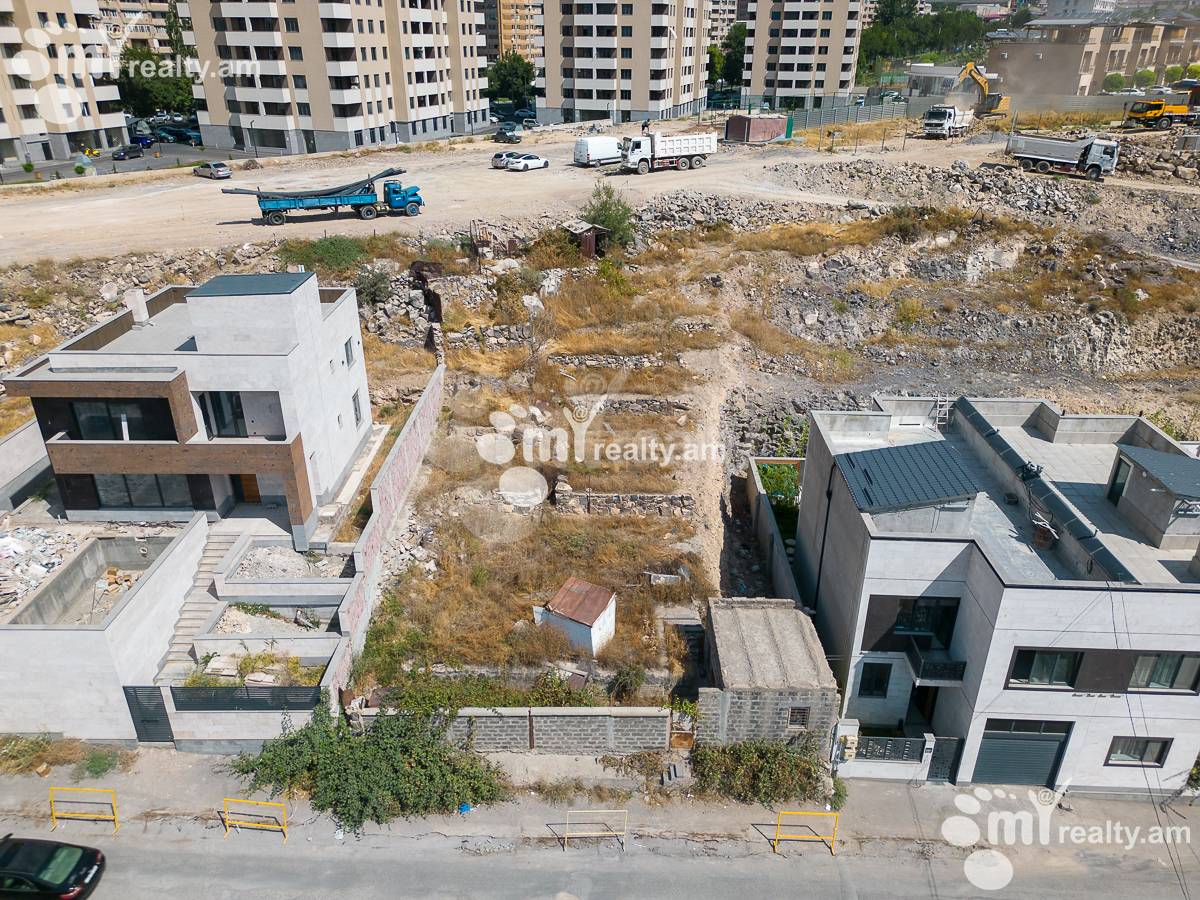 Land for sale Dzor 2 district, Davtachène Yerevan, 156373