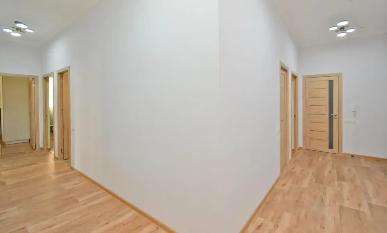 4 bedroom apartment for sale M․ Melqonyan str, Malatsia-Sébastia Yerevan, 161576