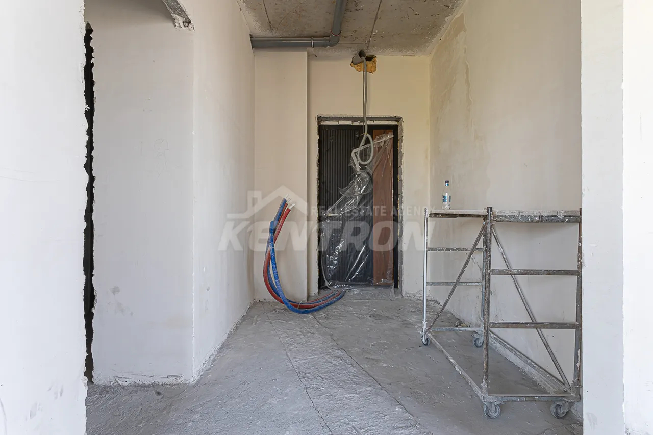 2 սենյականոց բնակարան  Գ. Հովսեփյան փող, Նորք-Մարաշ Երևան, 157395