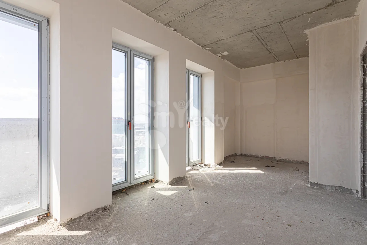 4 սենյականոց բնակարան  Գյուլբենկյան փող, Արաբկիր Երևան, 159882