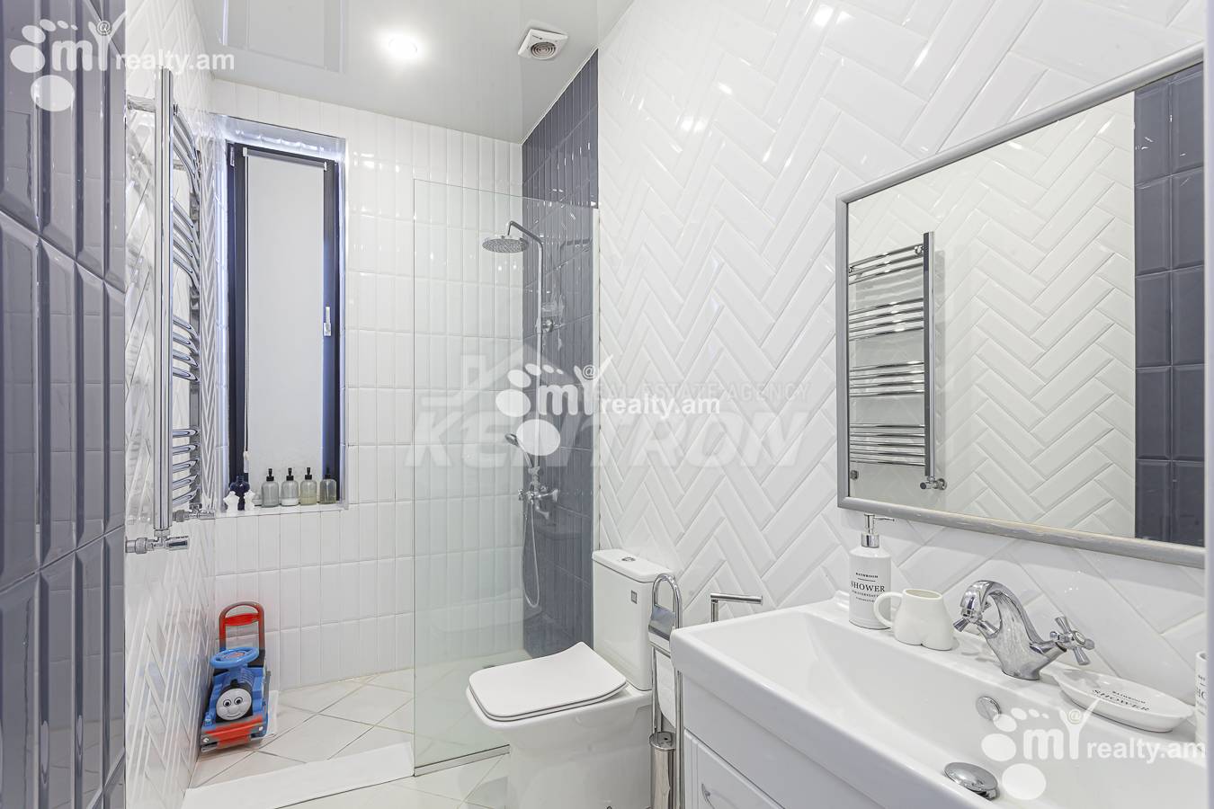 House for sale G 1 dis., آچاپنیاک ایروان, 147254