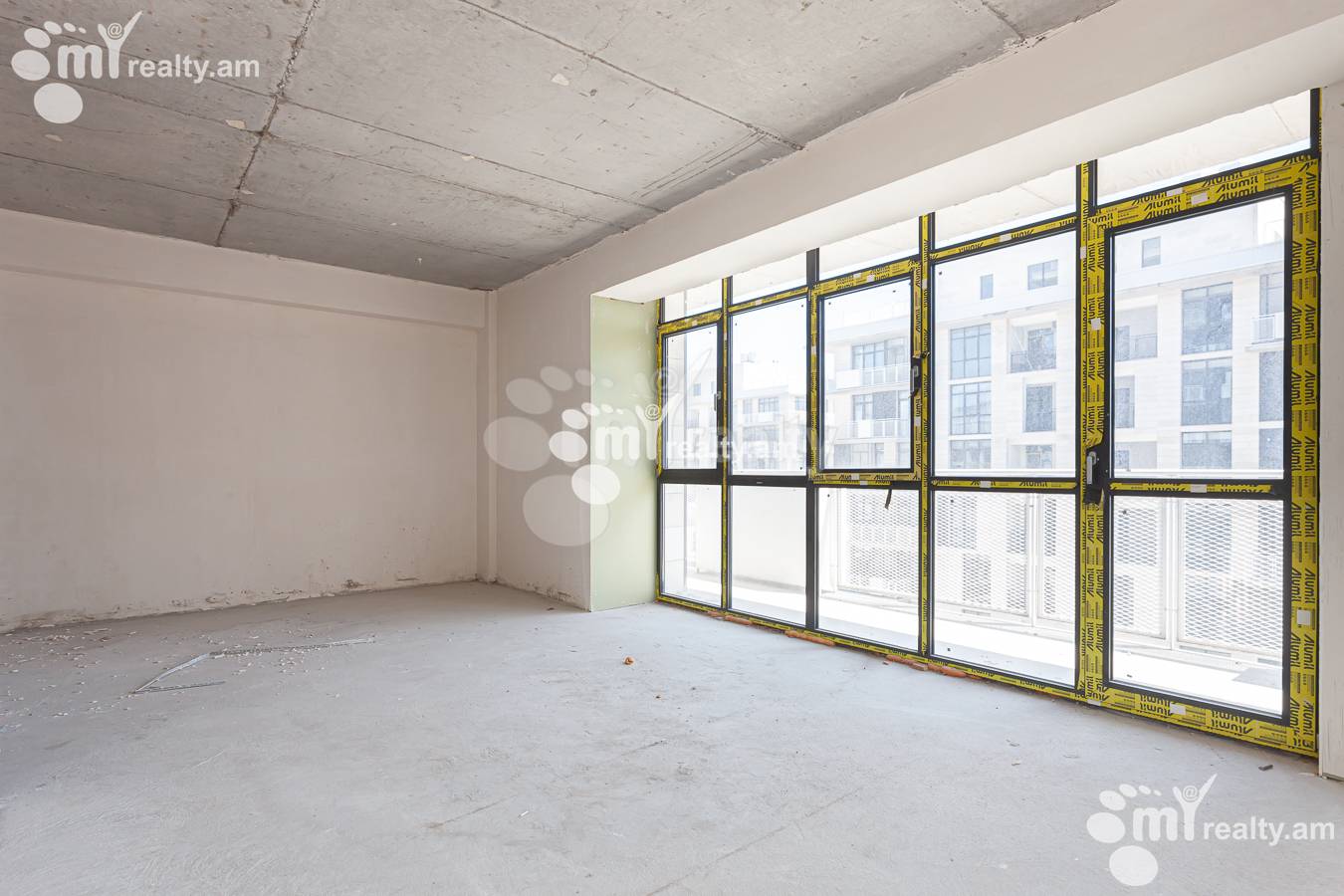 Купить 3 комнатную квартиру Ленинградян, Квартал Ваагни Ереван, 155479