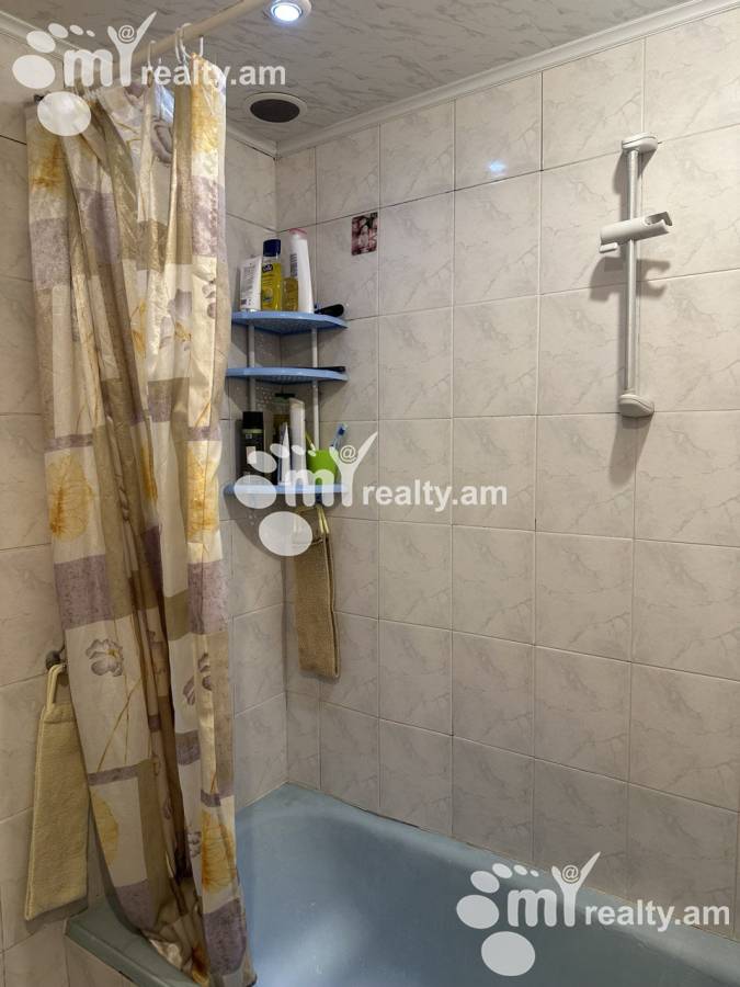 Купить 4 комнатную квартиру Маргарян 2ой переу, Ачапняк Ереван, 151836