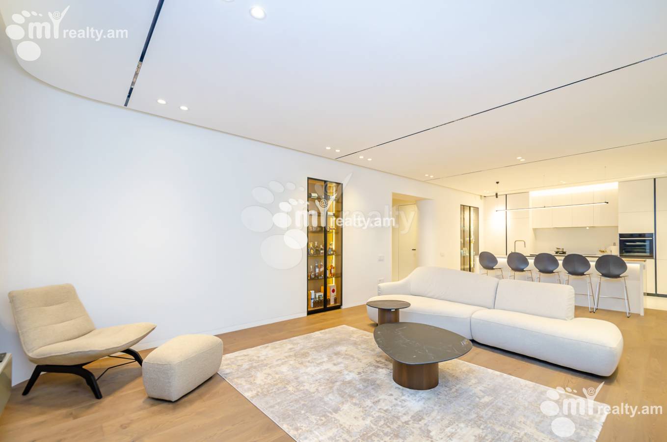 Снять 3 комнатную квартиру Таманян ул, Центр Ереван, 152799