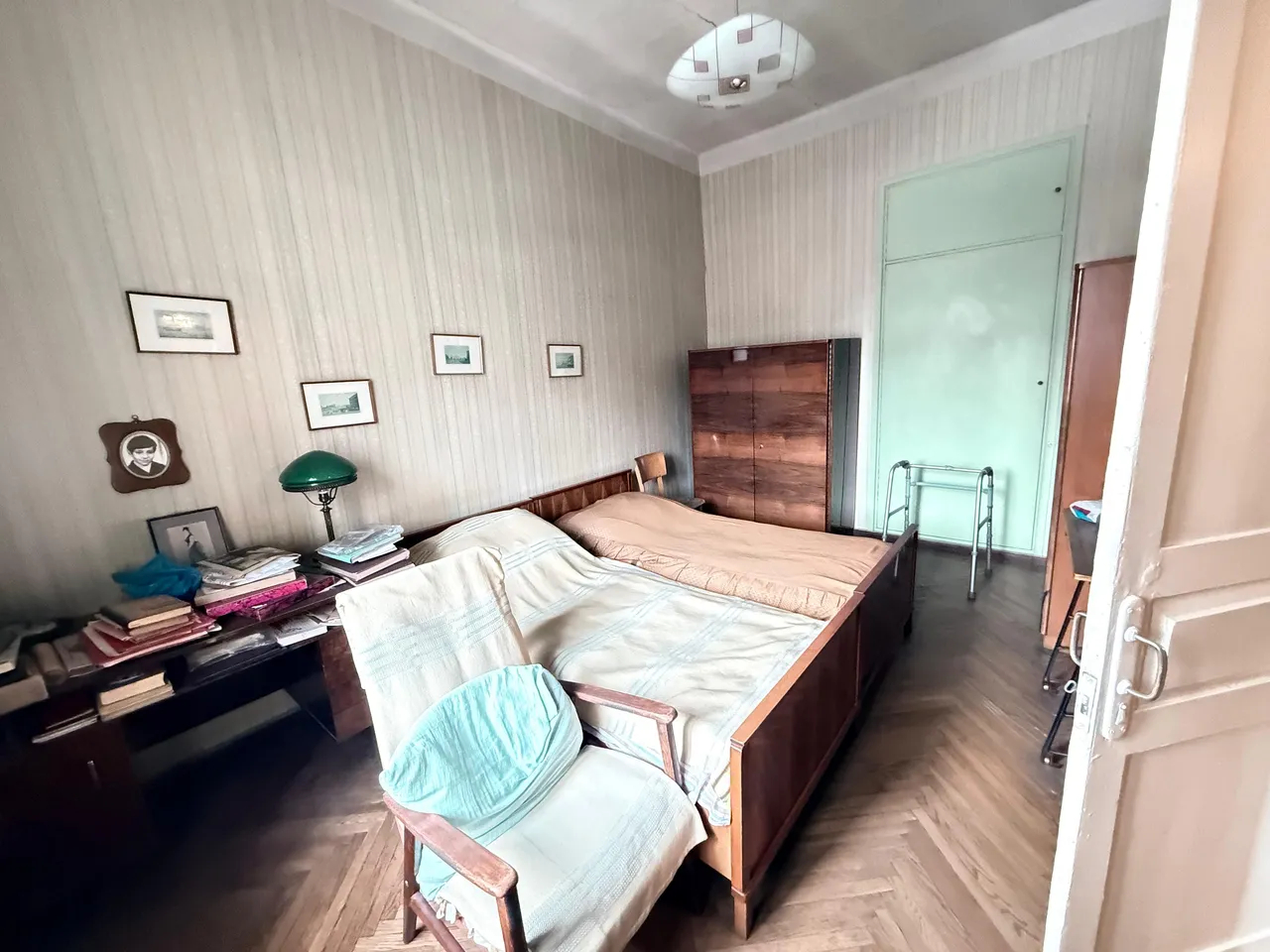 3 bedroom apartment for sale خیابان ابوویان, مرکز شهر ایروان, 158996