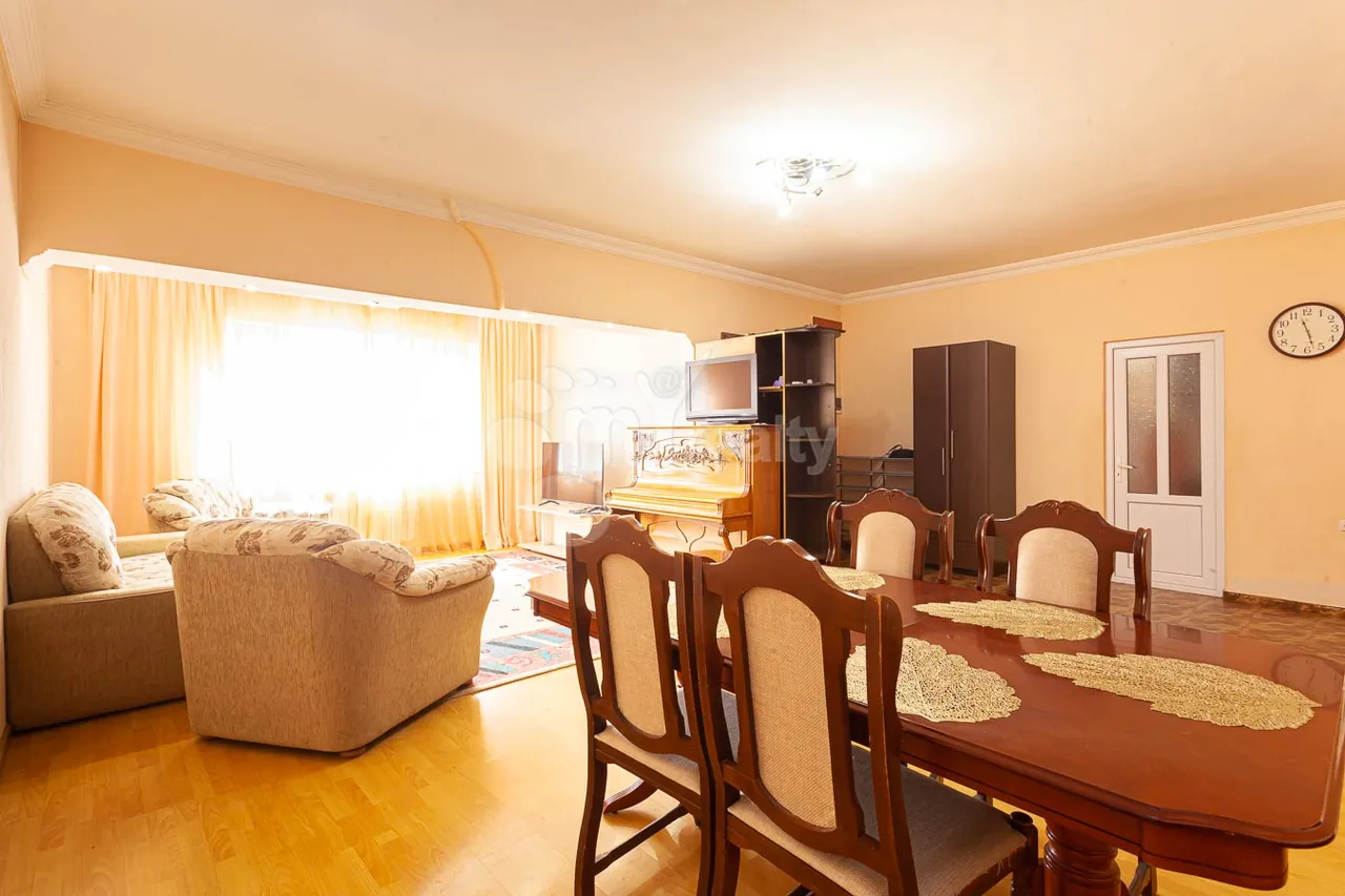 House for sale Acharyan St, Avan Yerevan, 157785