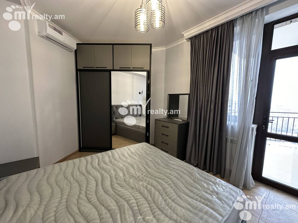 3 սենյականոց բնակարան վարձով Վարդանանց փող, Կենտրոն Երևան, 158828