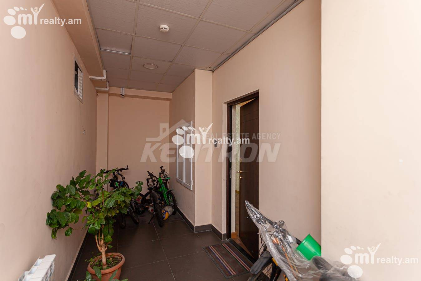 4 սենյականոց բնակարան  Սասնա Ծռեր փող., Դավթաշեն Երևան, 155026