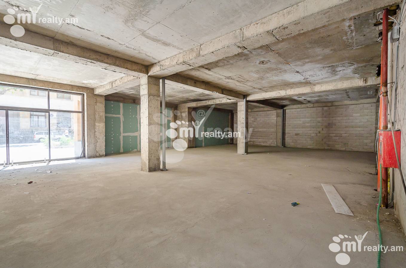 Commercial for rent خیابان آرام, مرکز شهر ایروان, 154473